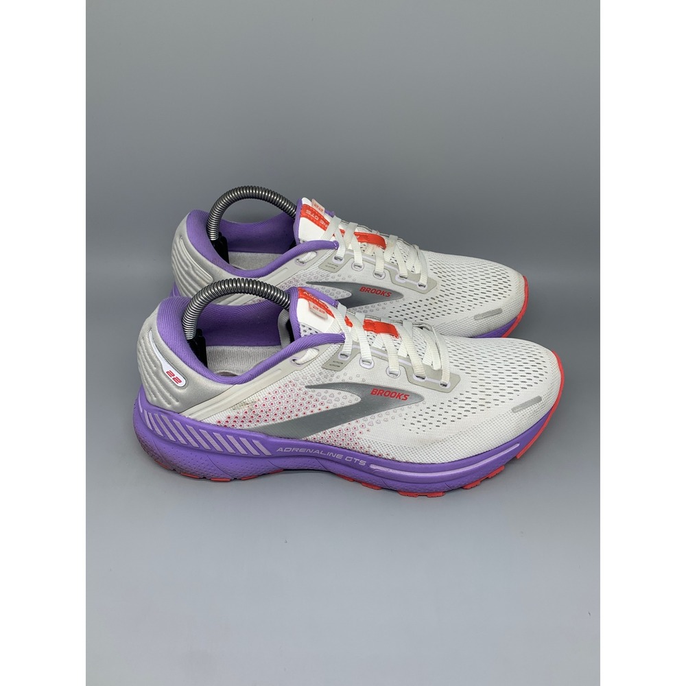 Brooks Adrenaline GTS 22 White Purple Running Shoes 1203531B105 Women's Sz 10